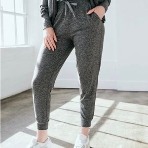 Quince Flowknit Ultra Soft Performance Joggers, Size S